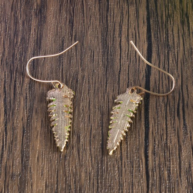 Delicate Leaf Shaped Earrings Bohemian Fern Leaf Earrings Green Leaf Dangle Hook Earring Unique Jewelry Women Girl Teen