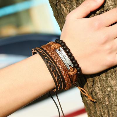 Set Bracciali da Uomo Regalo 4 Pezzi Believe Pelle Bovina Lega Corda Intrecciata Perline Regolabili