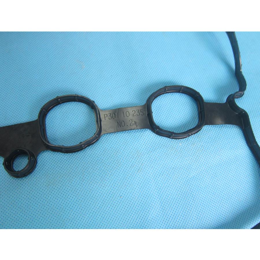 Car engine parts P301-10-235 cylinder head cover gasket for Mazda 2 DJ 2013-2019 Mazda 3 2013-2020 BM BN BP 1.5 P3 P5 engine