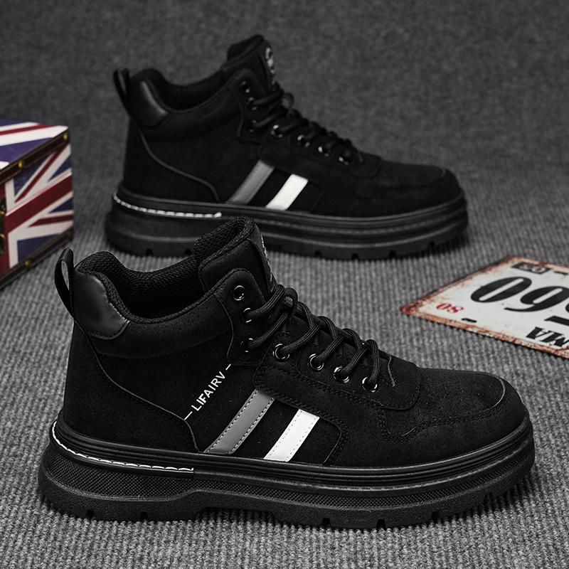 

Новые модные осенние и зимние мужские высокие ботинки martin для студентов, трендовые рабочие туфли на мягкой подошве для мальчиков, кроссовки Martin с защитой труда 44 чёрный