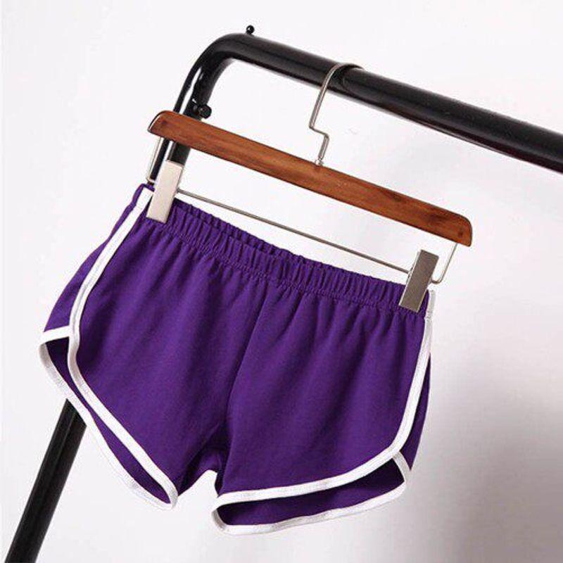 2024 Europejskie i Amerykańskie Eksportowe Spodenki Sportowe Damskie, Domowe Codzienne Jednokolorowe Modne Spodenki do Jogi na Plaży, Kolorowe Hot Pants