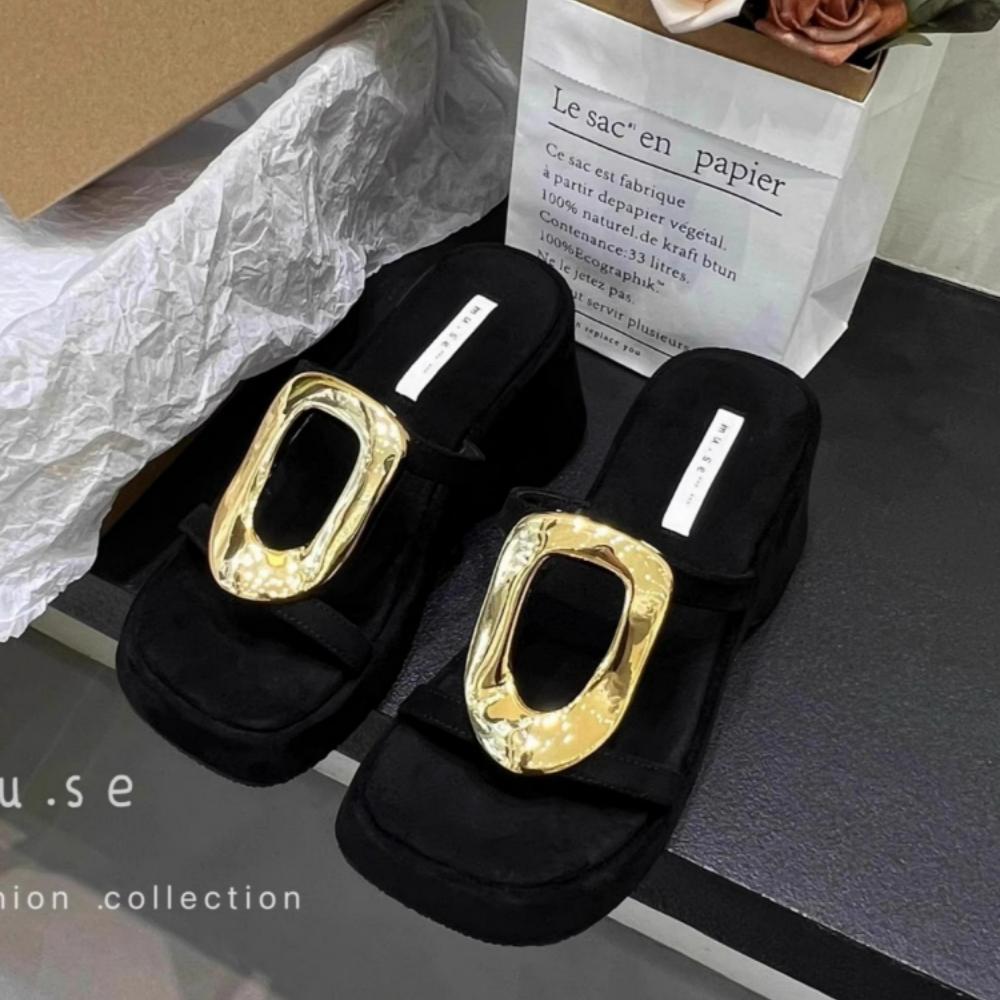 Women Slippers Fashion Metal Decoration Design Women Sandals 2026Summer New Wedges Platform Sandals for Women Gladiator Slippers