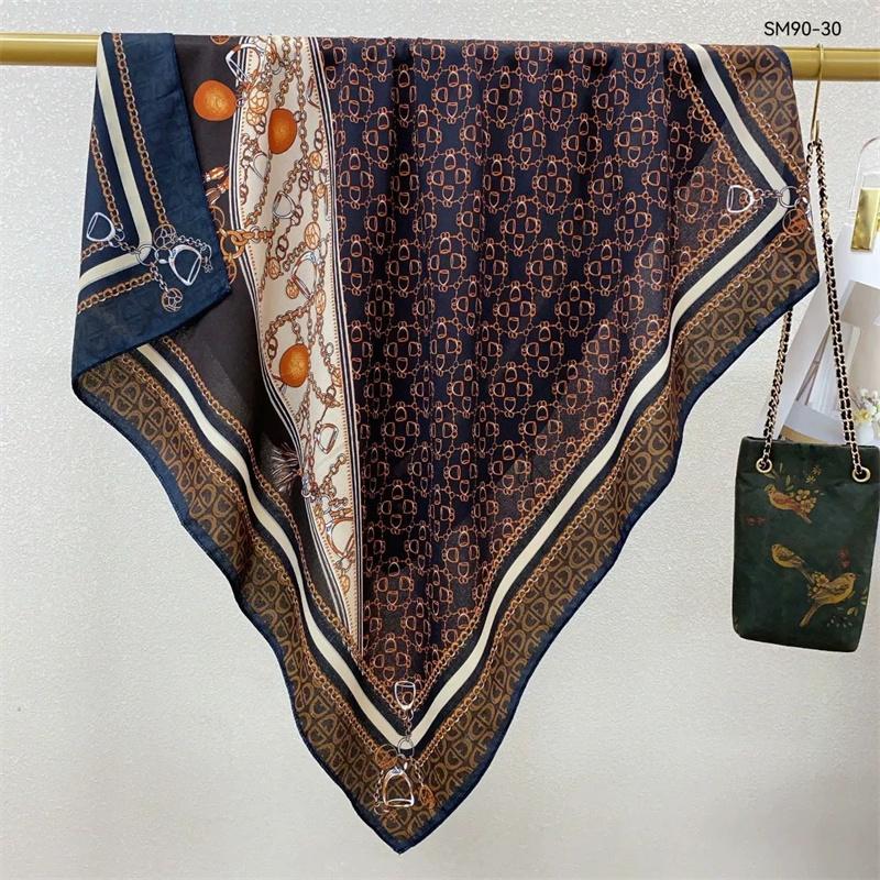 Double-Sided Faux Silk And Wool Printed Scarf For Women Spring And Autumn 90Cm Square Scarf Foulard Bandana Femmel Headscarf