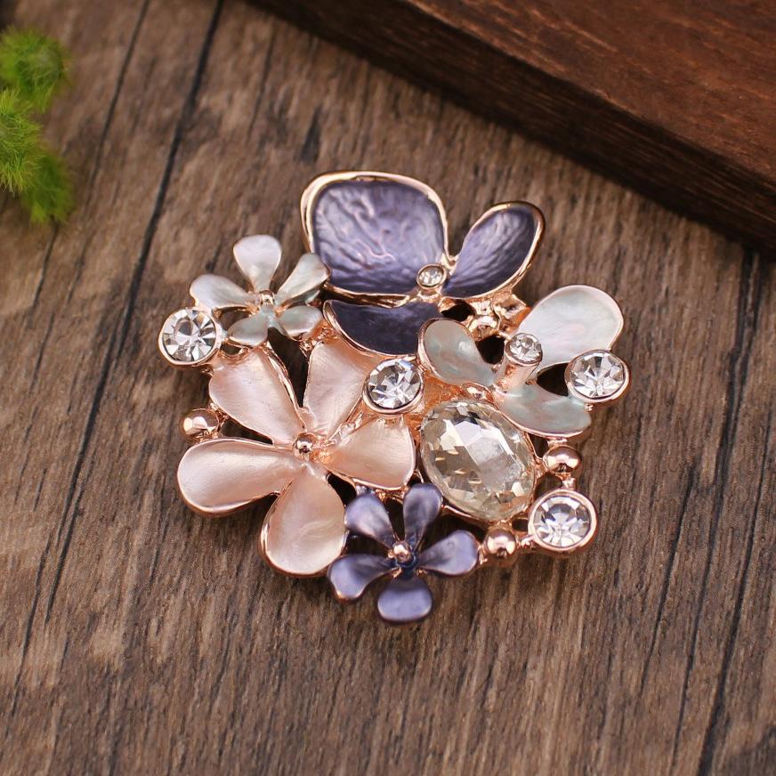 

Новая цветная живопись маслом геометрический цветок бриллиант магнитная брошь, модная и высококлассная женская универсальная брошь Magnetic