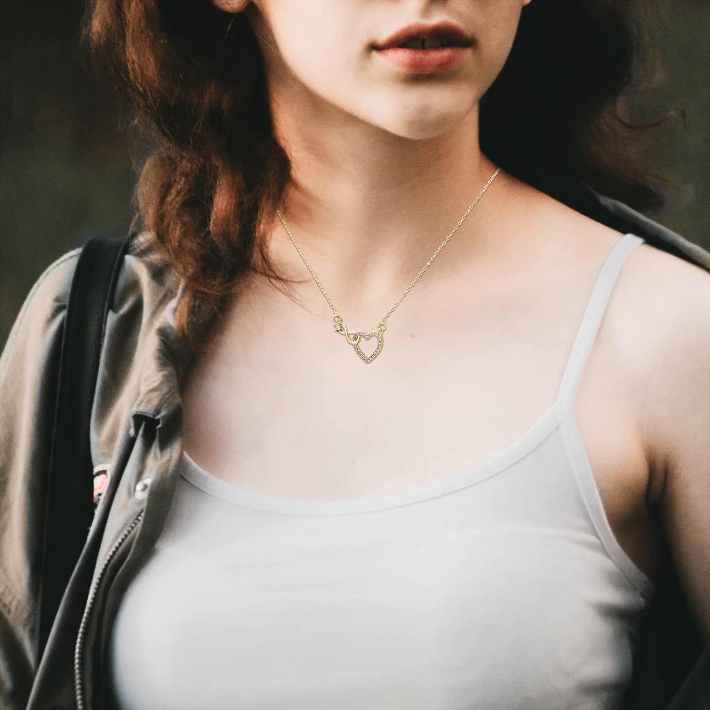 Asian Double Heart Love Necklace Women's Micro Inlaid Simple Love-shaped Clavicle Neck Chain