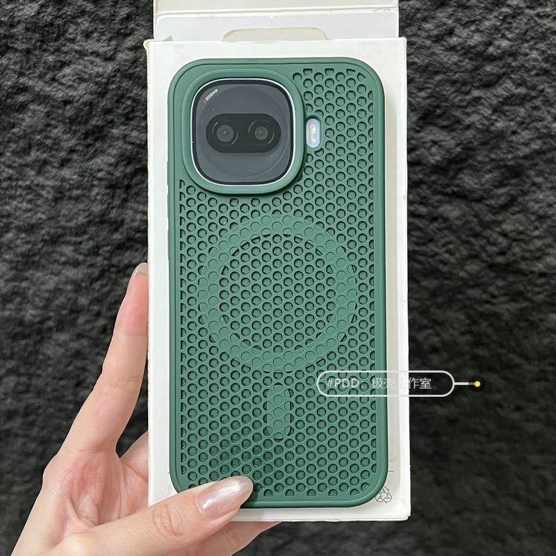 For Vivo iQOO 15R iQOO Z11 Turbo Case Magnetic Honeycomb Hole Heat Dissipation PC Silicone Skin Feel Cover Non-Slip Bumper