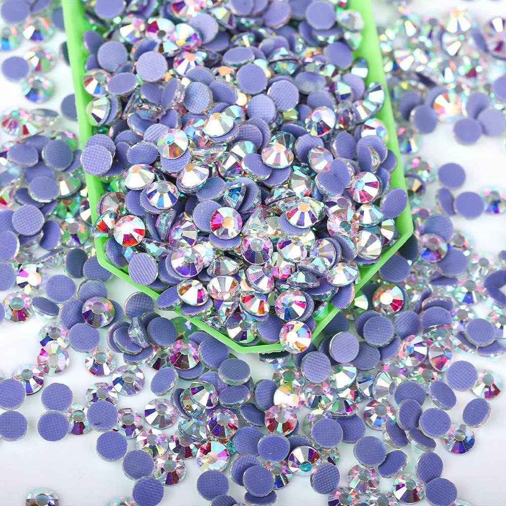 Weichen, Bază din Plastic de Înaltă Calitate Leave-In Diamante Colorate, Diamante pentru Manichiură, Autocolante Rotunde din Cristal pentru Bricolaj, Accesorii Bijuterii cu Diamante
