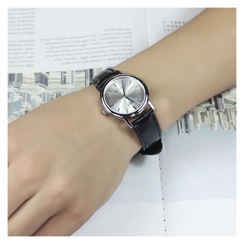 Casio CASIOSTANDARD Series Fashion Trend Business Retro Simple Classic Pointer Series Quartz Movement Leather Strap Japanese and Korean MTP-1095E-7A