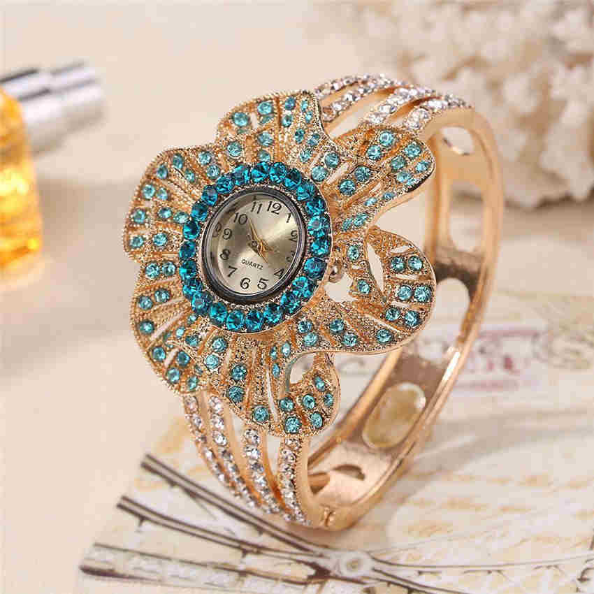 Luxurious Females Flower Design Strap Analog Quartz Watch Women Metal Wristwatch
