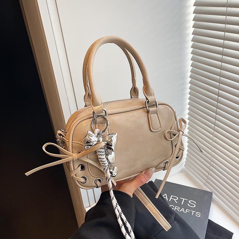 Premium Small Bag Women's Spring and Summer New Versatile Messenger Bag Bow Casual Portable Pillow Bag