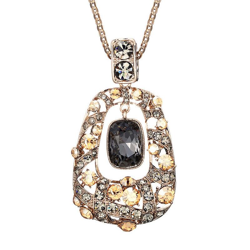 Crystal Sweater Chain Long Flash Diamond Necklace Autumn and Winter Clothes Pendant Retro Atmospheric Accessories