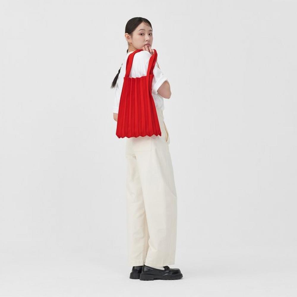

Pleatsmama New Shoulder Bag Red Single option
