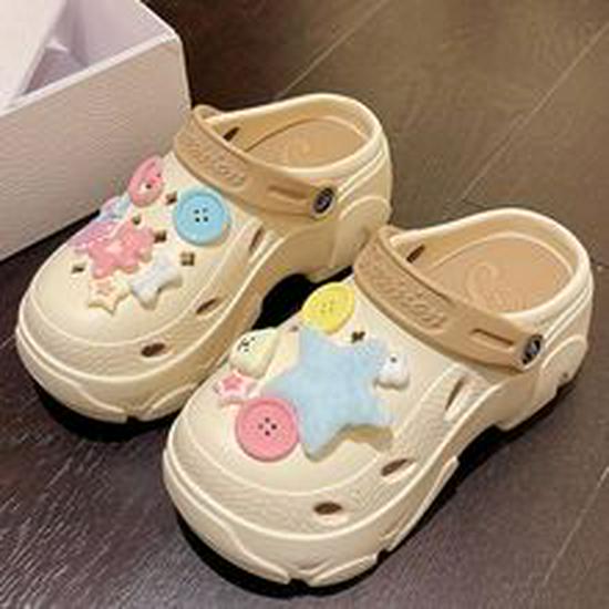 Women's 2023 Summer Thick-Soled Hole Shoes - Cute, Versatile, Cool Slippers