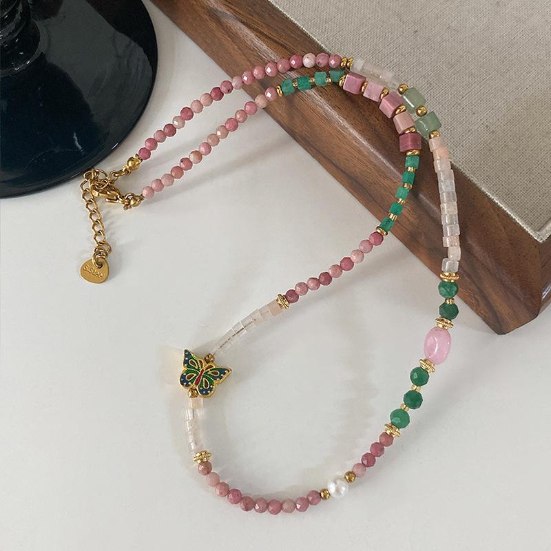 

Премиальное ожерелье-бабочка из натурального нефрита с красным камнем, ожерелье с бусинами, аксессуары, цепочка на ключицу из титановой стали с бриллиантами