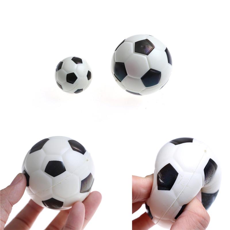 1Pc Stress Relief Vent Ball Mini Fußball Squeeze Schaum Fußball Kinder Spielzeug