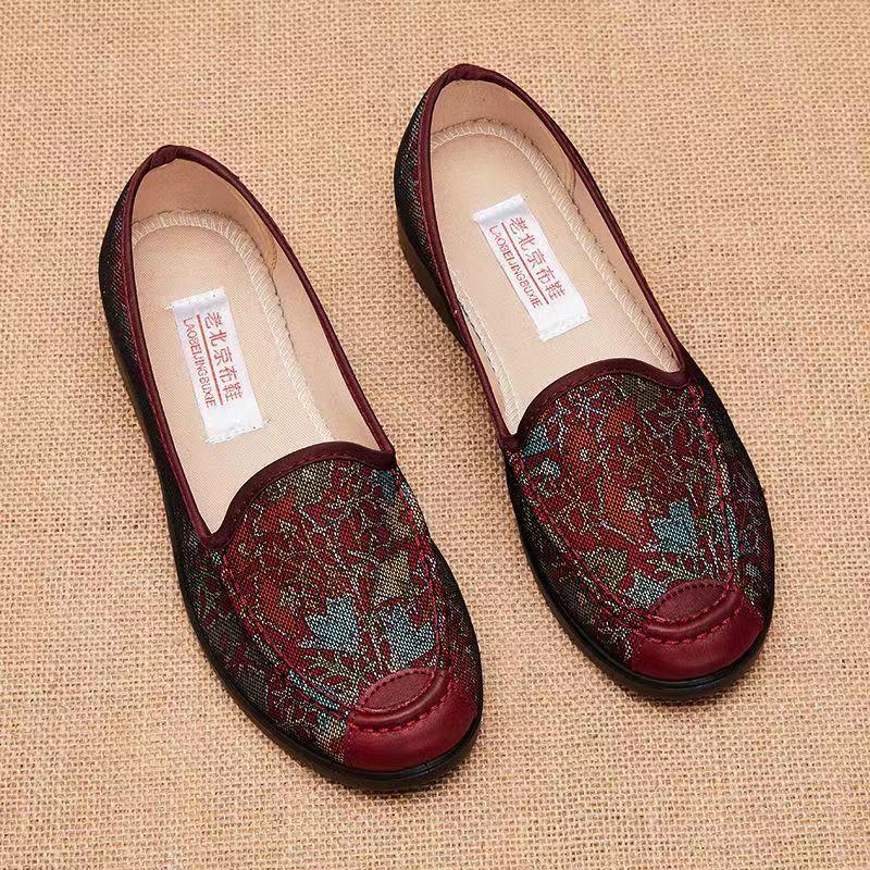 Summer Old Beijing Cloth Shoes Female Mother Shoes Breathable the Elderly Soft-soled Shoes Non-slip Grandma Shoes Flat Old Lady Shoes