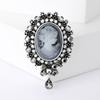 Pearl Beautiful Girl Head Brooches for Women Enamel Ladies Figure Pins Event Funny Luxury Gifts New Year Friends Decoration