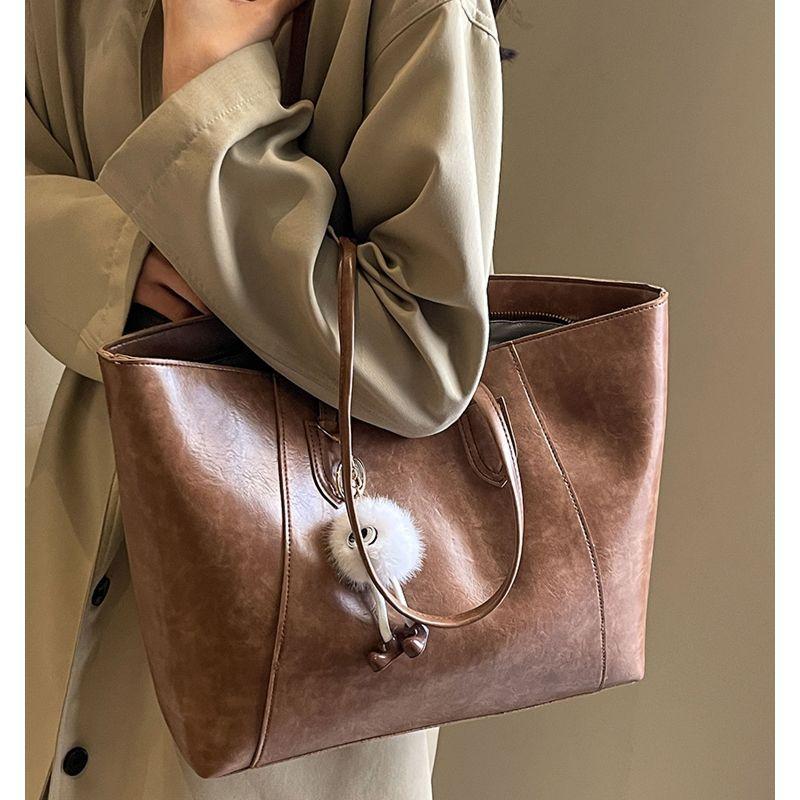 Bag Women's Large Capacity 2025 New Autumn and Winter High-end Brown College Student Class Shoulder Bag Commuter Tote Bag