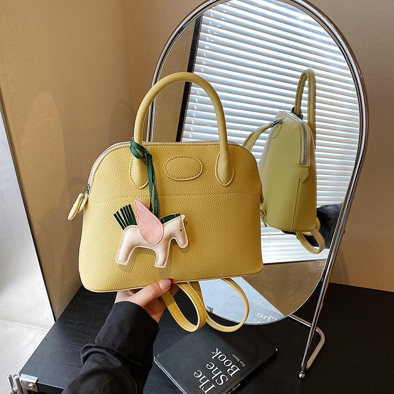 Fashion backpack women's new high-end versatile handbag niche design shell bag