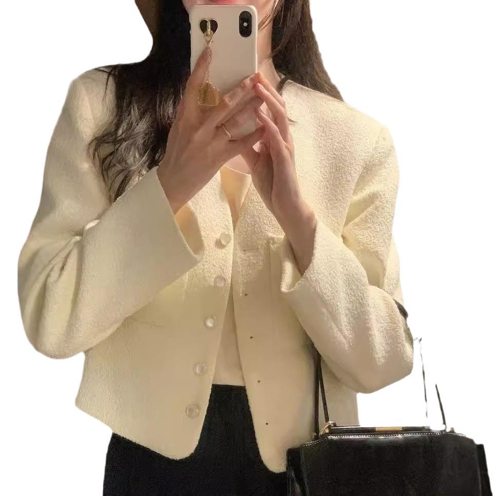 Elegant Korean Autumn/Winter Fashion: High-End Short Shoulder Long-Sleeve Women's Jacket