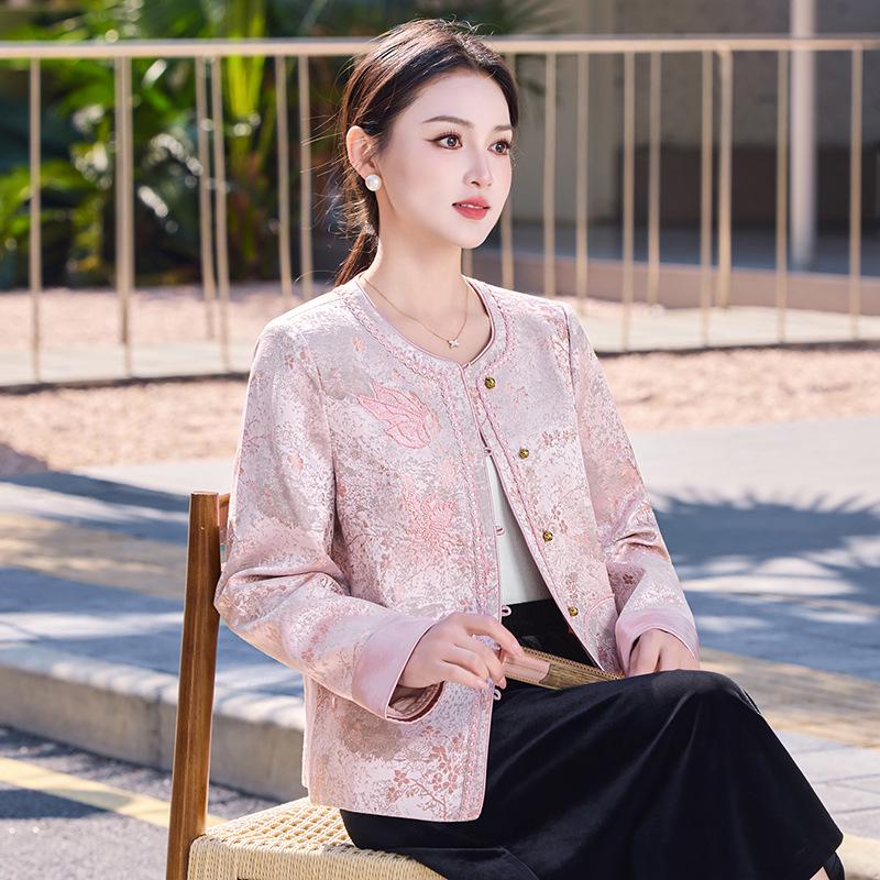New Arrival 2026 Chinese Style Embroidered Spring Jacket for Middle-Aged & Elderly Women, Short High-End Design for Spring & Autumn