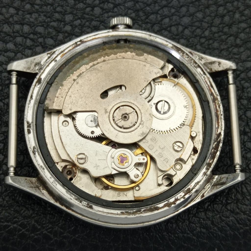 SEIKO 5 AUTOMATIC 7019A VINTAGE JAPAN MENS ARABIC BLACK DIAL WATCH a701442-5 R206b-a701442