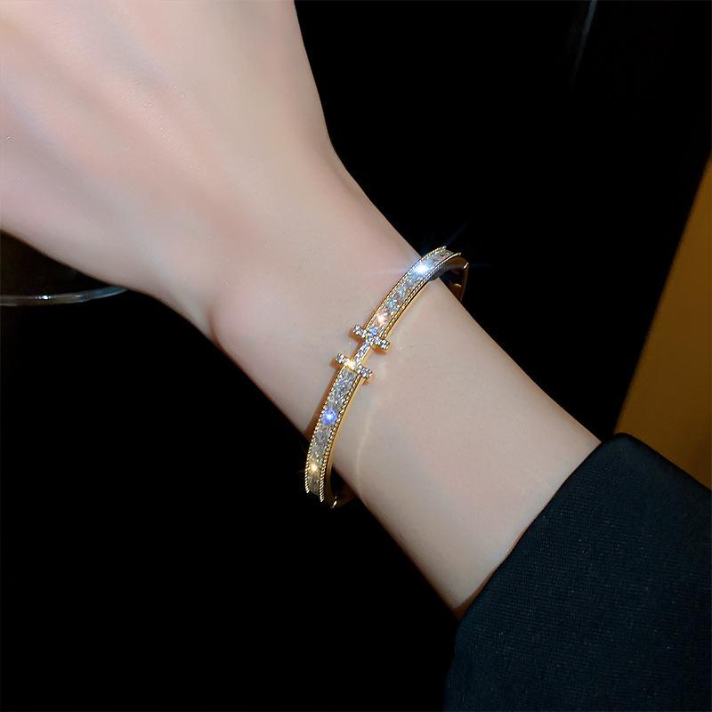 Stone Letter Bracelet Light Luxury Temperament Bracelet Fashion Versatile High-end Jewelry