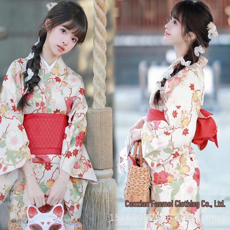Japanese Furisode Kimono: Women's Traditional Formal Wear for Photography