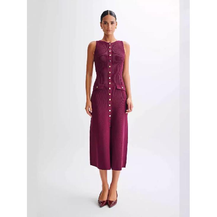 2025 European And American New Slim Fit Knitted Dress With Elegant Temperament, Sleeveless High-End Metal Buckle Dress, Long Skirt