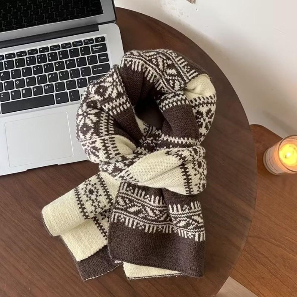 Retro Jacquard Pattern Fair Isle Knit Scarf Thick Knit Fabric Neck Warmer Shawl Winter Daily Wear