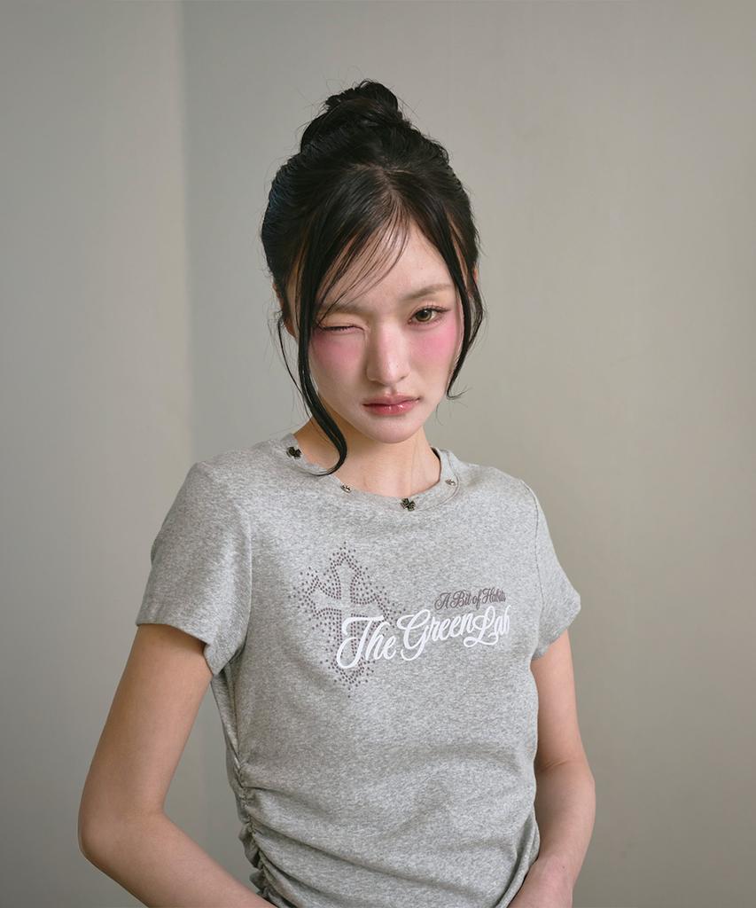THE GREEN LAB Studded Graphic Shirred Short Sleeve Tee [Melange Gray]