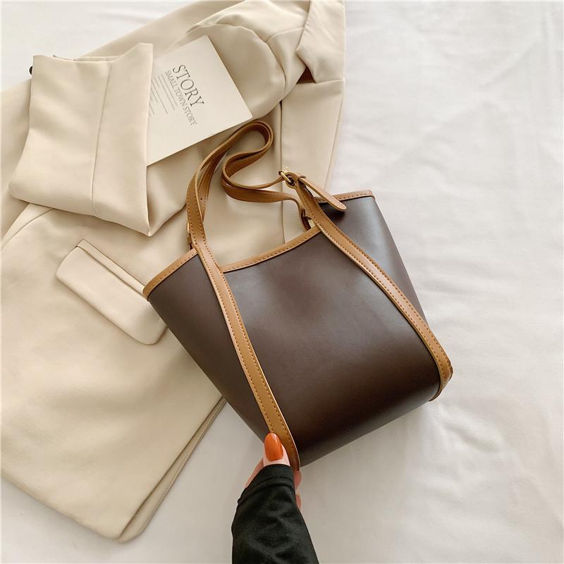2023 Fashionable Vintage Bucket Shoulder Bag For Women With Large Capacity And Trendy Design