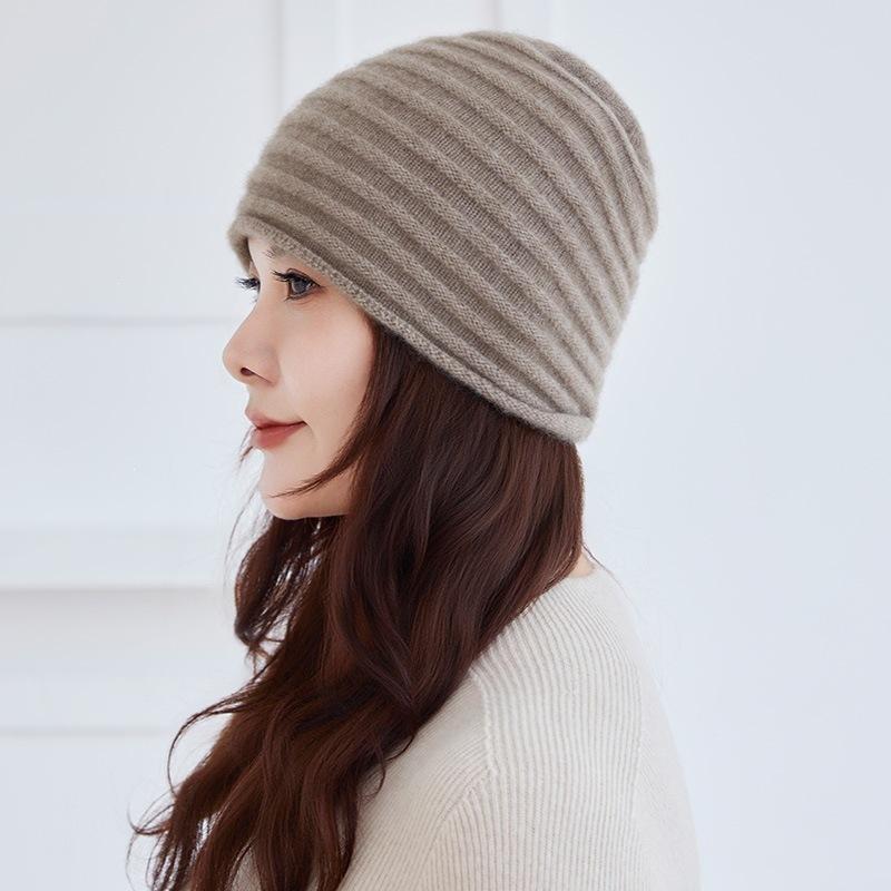 Cashmere Hat Autumn and Winter Pure Cashmere Knitted Hat Headgear Hat Men and Women Pile Cold Hat Beige