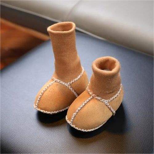 Winter Soft-soled Newborn Baby Cotton Shoes 0-6 Months Thickened Baby Anti-drop Socks Shoes Keep Warm and Do Not Lose Fluff Shoes
