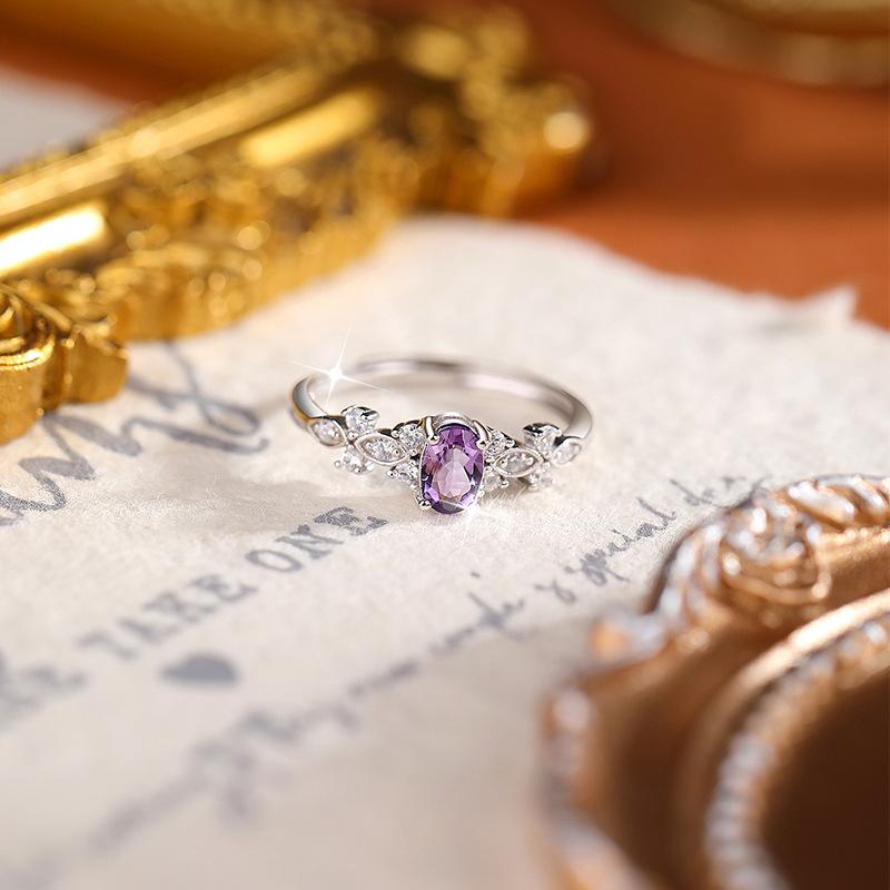 Europe, America, Fashion Natural Stone Pigeon Egg Jewelry S925 Sterling Silver Ring Women's Leaf Design Premium Ring Women's