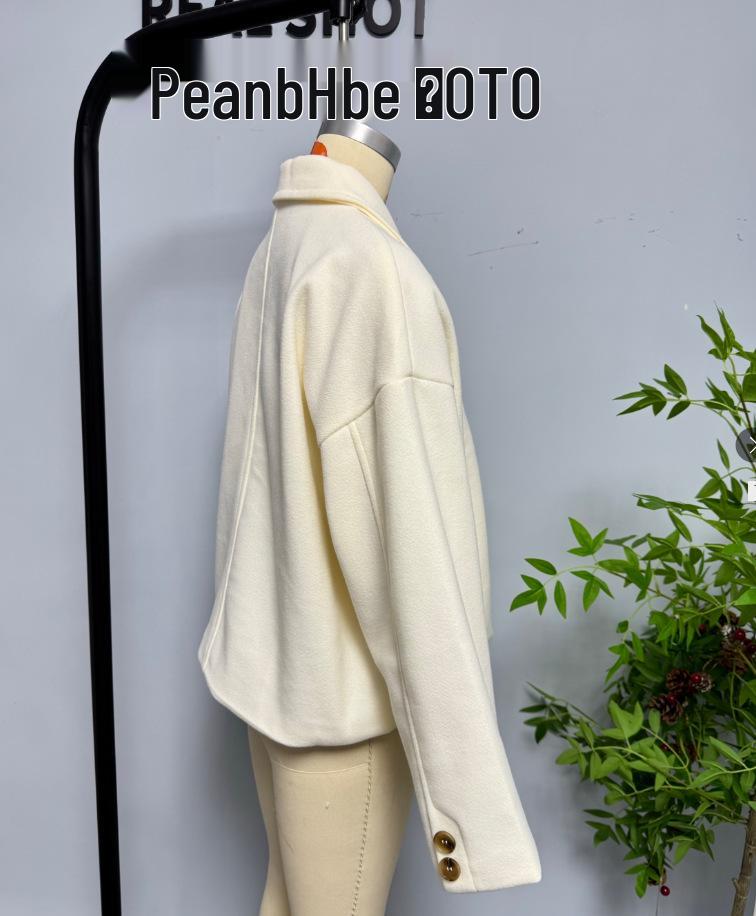 Women's Autumn/Winter Street Fashion Woolen Short Coat with Lapel Collar