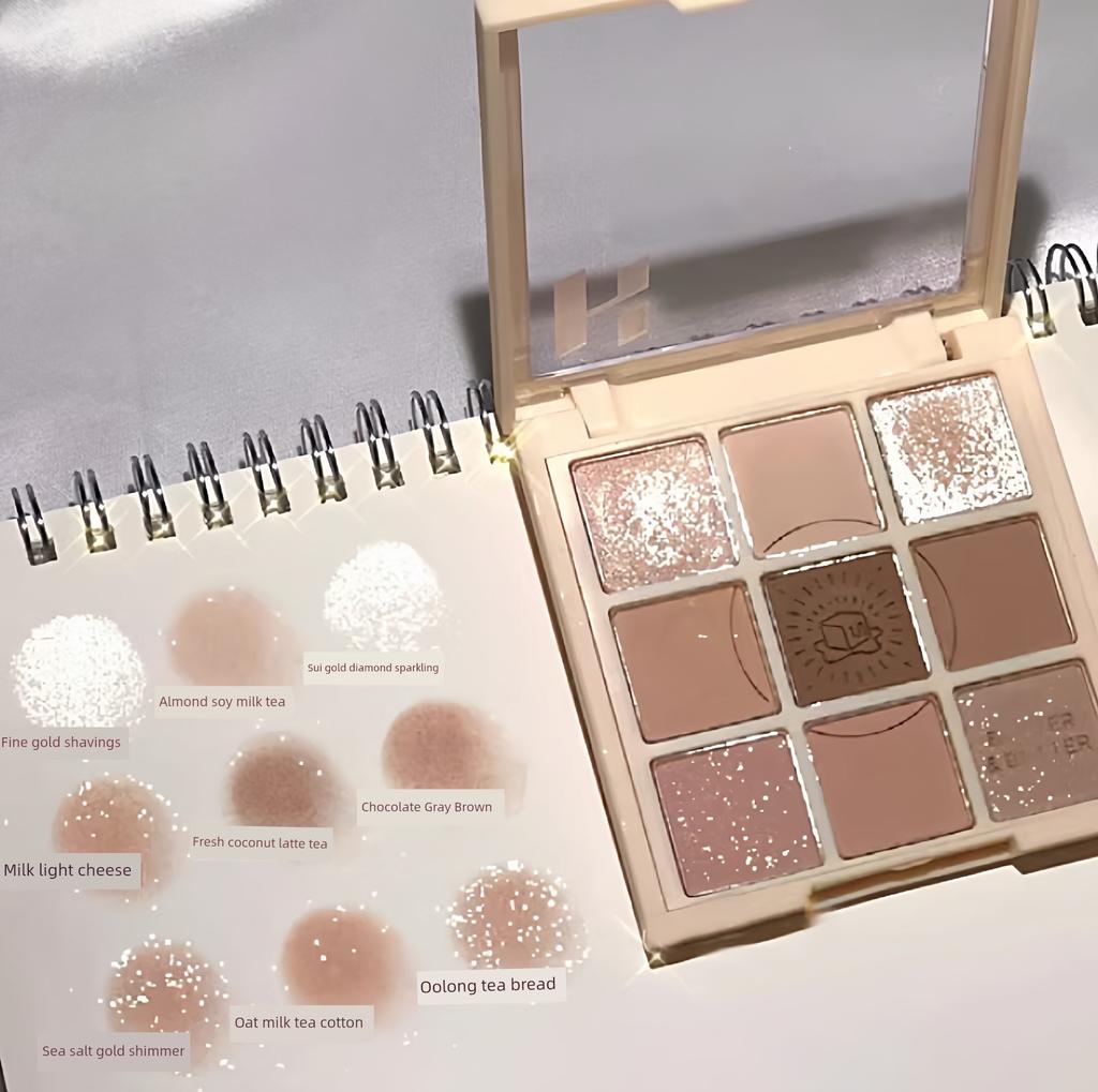 2026 New Product Dream Girl Nine-Color Eyeshadow Palette Smoky Purple Lace Pearlescent Matte Highlighter Gray Purple Multi-Purpose