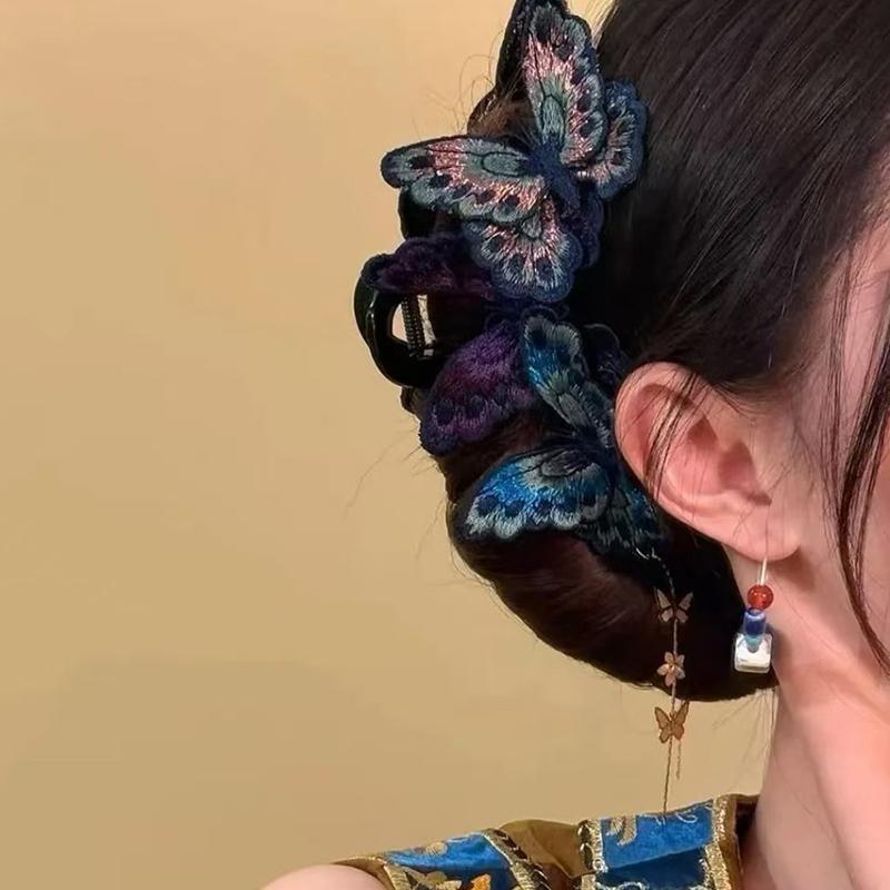 Chinesischer Stil Stricken Schmetterling Haarspangen Damen Lila Lange Blume Quaste Haifisch Greifklemmen Vintage Hanfu Kopfschmuck