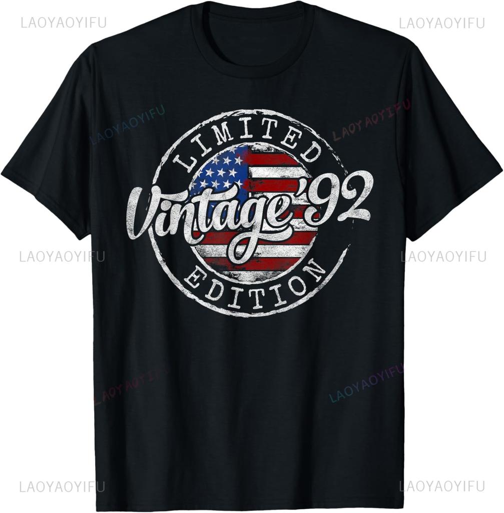 33rd Birthday 33 Years Old Vintage Cassette Im Classic 1992 TShirt Unisexs Clothing Print On DeUnisexd Streetwear Ropa Hombre