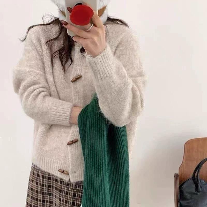 

Осень и зима нежная атмосфера ретро вязаный кардиган с роговой пуговицей женский свободный мягкий восковой повседневный свитер-жакет average size абрикосовый