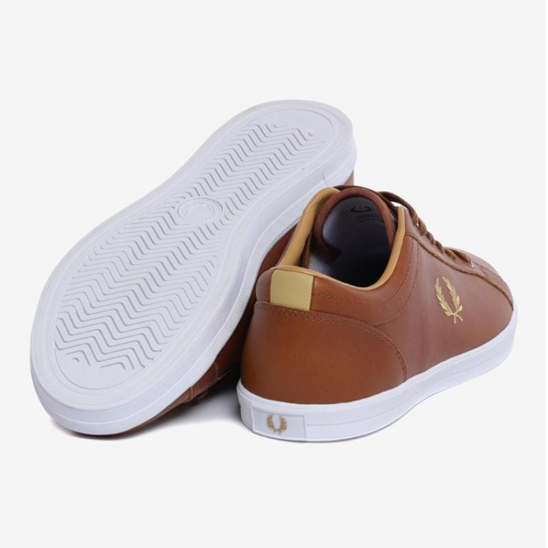 Fred Perry Men S Leather SneakerS baSeline Leather Sfpm2314330 C55