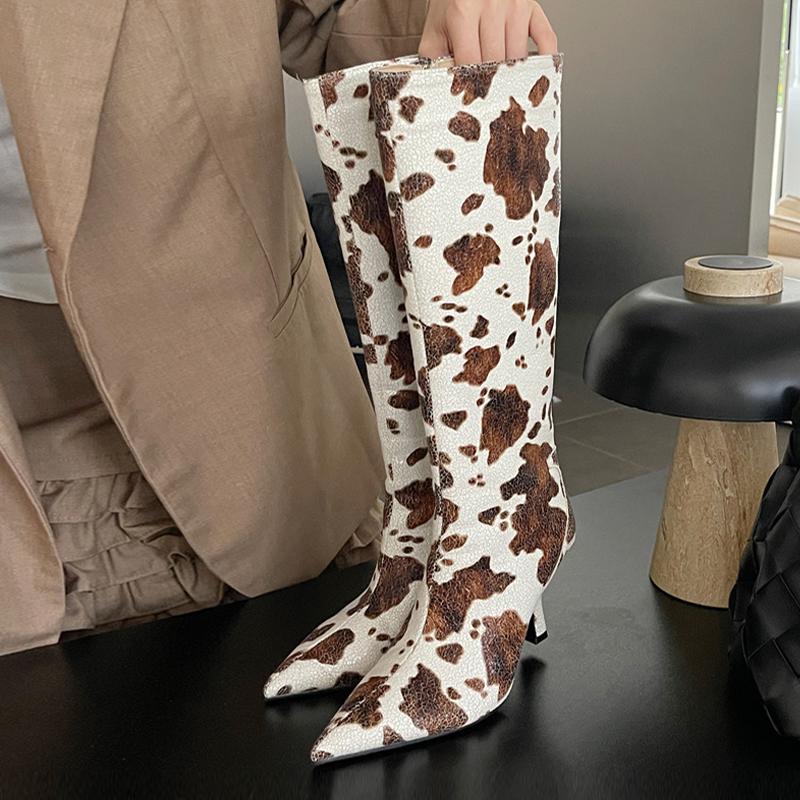 

Модная Liyke Новая Мода Длинные Ботинки до Колена на Молнии Дизайнерские Женские Кожаные с Принтом Коровы Острый Носок Низкий Тонкий Каблук Вечерние Танцевальные Туфли Размер 43 40 коричневый