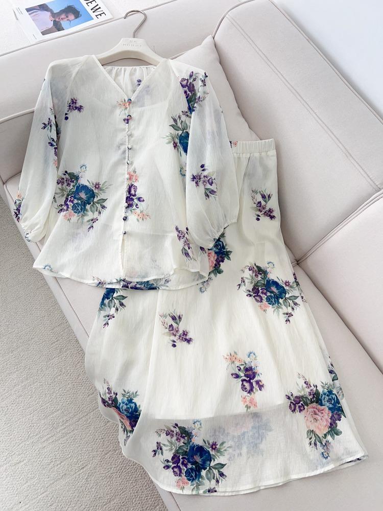2026 Gentle Style Women's Floral Tencel Linen V-Neck Top & Skirt Set