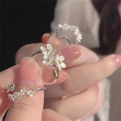 Ring - Flowing Floral Pattern Opening Ring - Adjustable Simple and Three-dimensional Flower Design - Ring for Index Finger