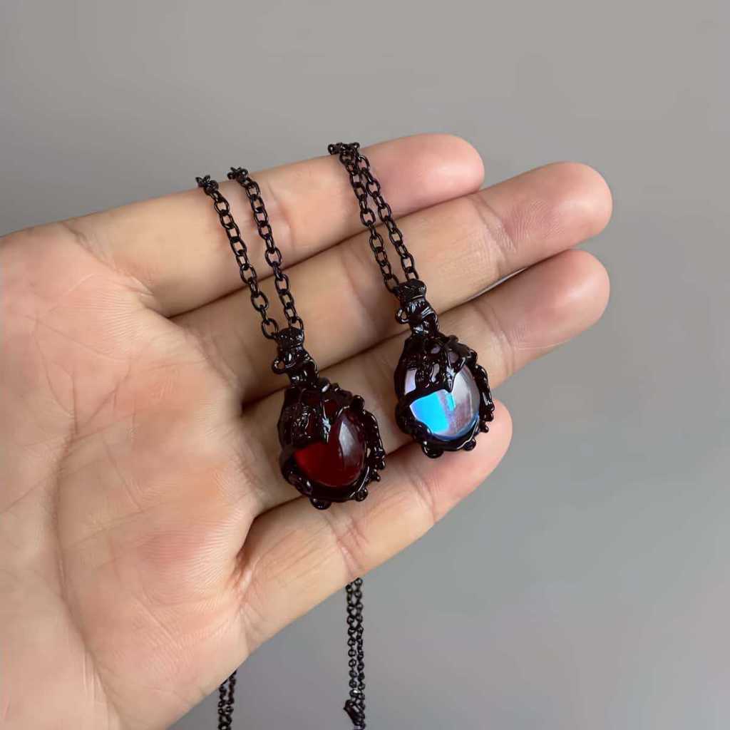 Vintage Alloy Necklace With Starry Sky Pendant For Party Wear