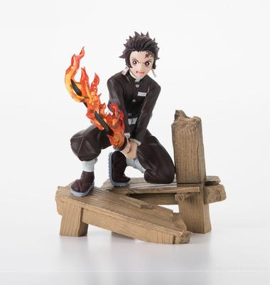 Kimetsu no Xross Link Tanjiro Kamado Schmiededorf-Bogen "Dämonentöter Yaiba" Figur -