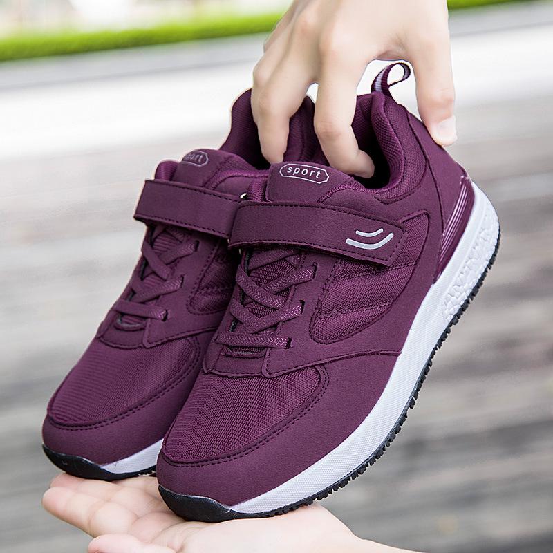 Middle-aged and elderly walking couple shoes comfortable casual shoes winter warm velvet cotton men's shoes breathable men's and women's snow cotton 