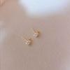 Pearl Leaf Flower Earrings for Women Niche Design High-end Earrings for Year New Style