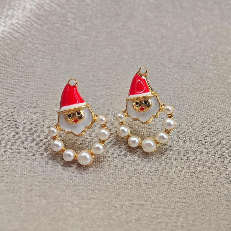New Trendy Santa Claus Stud Earrings for Women Imitation Pearl Beads Hollow Round Small Earrings Christmas Day Ear Jewelry