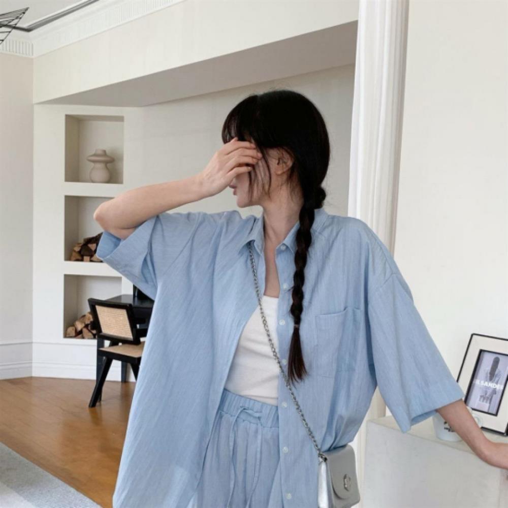 New ArrivalS Open Run Women S Box Fit Pleated Short Sleeve blouSe And ShortS Set